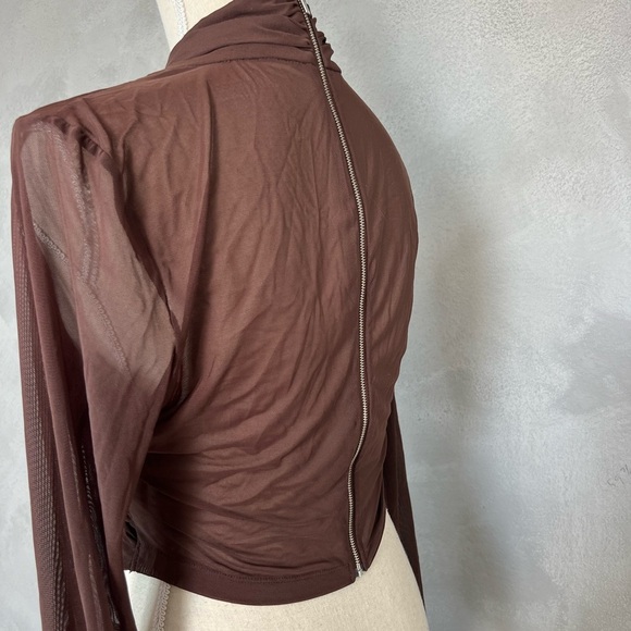 Bardot Aliyah top size L - Picture 10 of 10